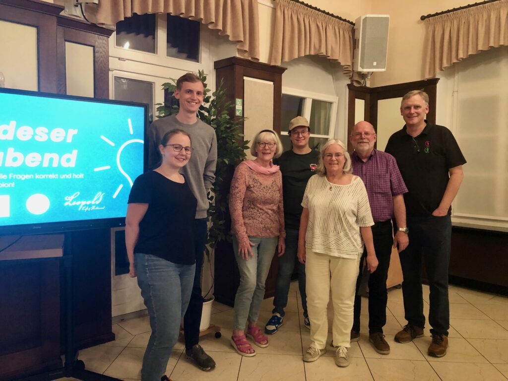 Sieger : innen des ersten Quizabend